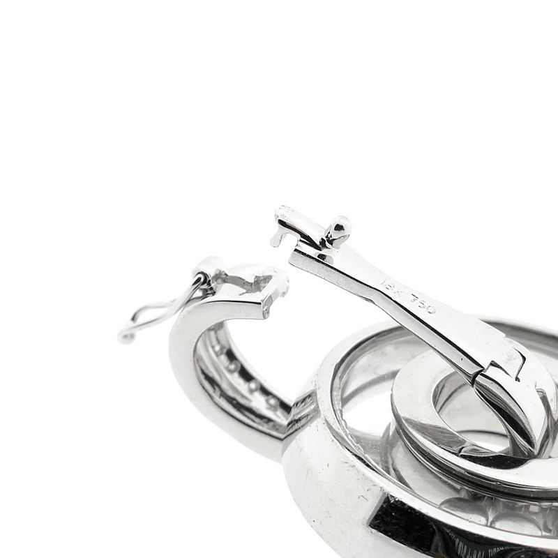 Image 6 of White gold pendant with diamonds