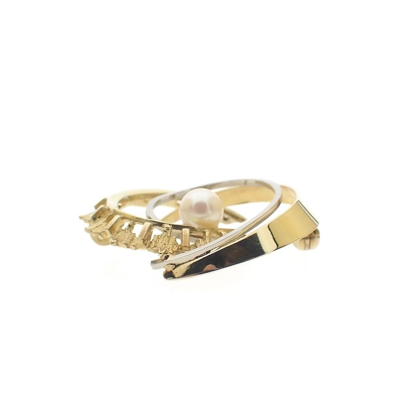 Image 4 of Two-tone gold brooch with pearl