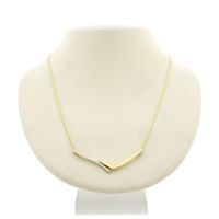 Two-tone gold cobra link necklace with fixed pendant