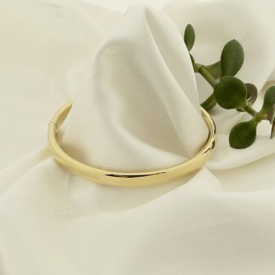 Image 2 of Gold smooth slave bracelet | Ø 61.5 mm