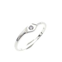 Silver ladies ring with zirconia