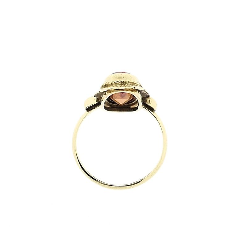 Image 4 of Gold ring set with synthetic orange/red sapphire