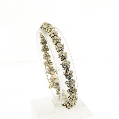 Gold tennis bracelet with diamonds; 4.86 ct. Image 1 of Gold tennis bracelet with diamonds; 4.86 ct.