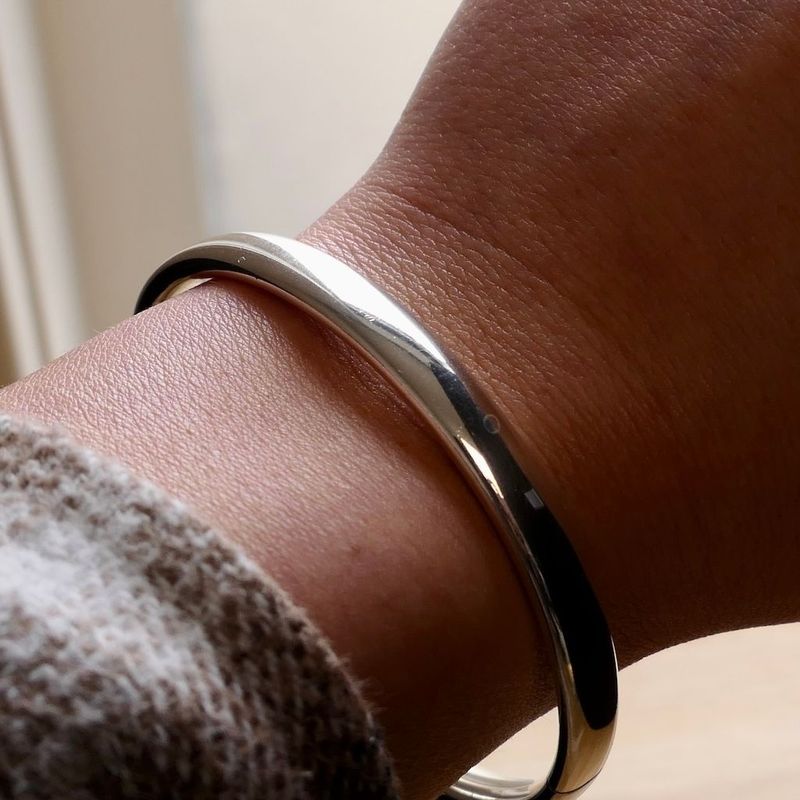 Image 7 of Silver Slave Bracelet with Pattern; Size S/M