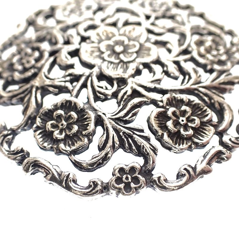 Image 6 of Large silver brooch | Floral design