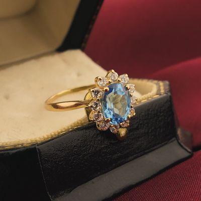 Gold ring with aquamarine and zirconia Image 2 of Gold ring with aquamarine and zirconia