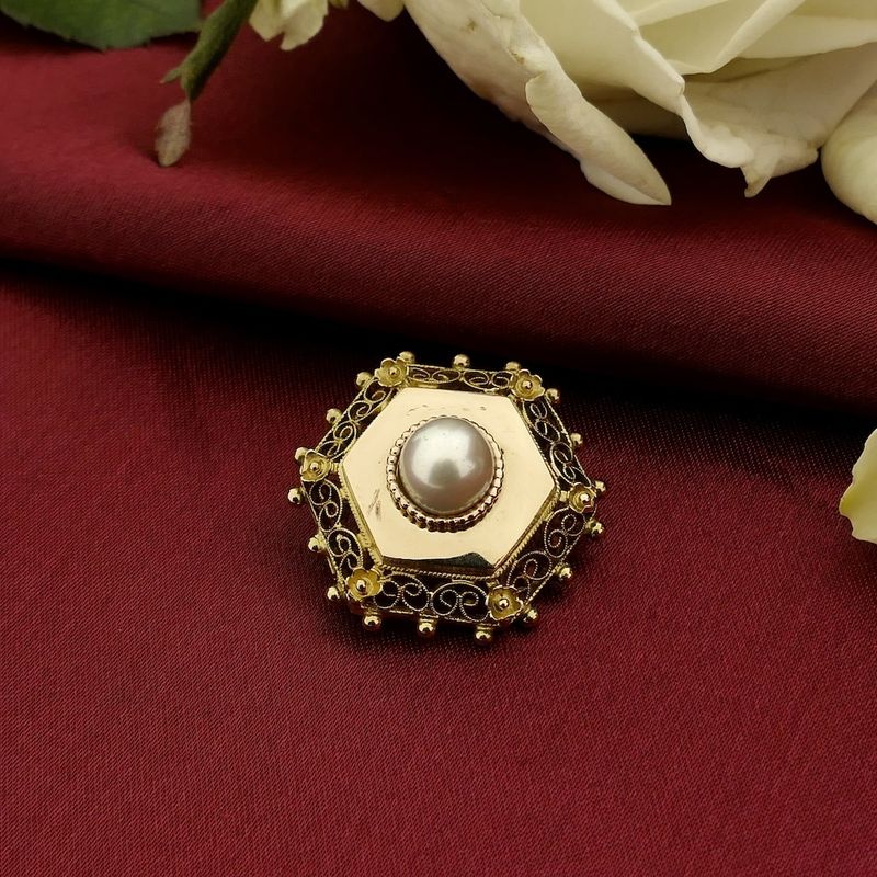 Image 8 of Antique two-tone gold brooch with pearl