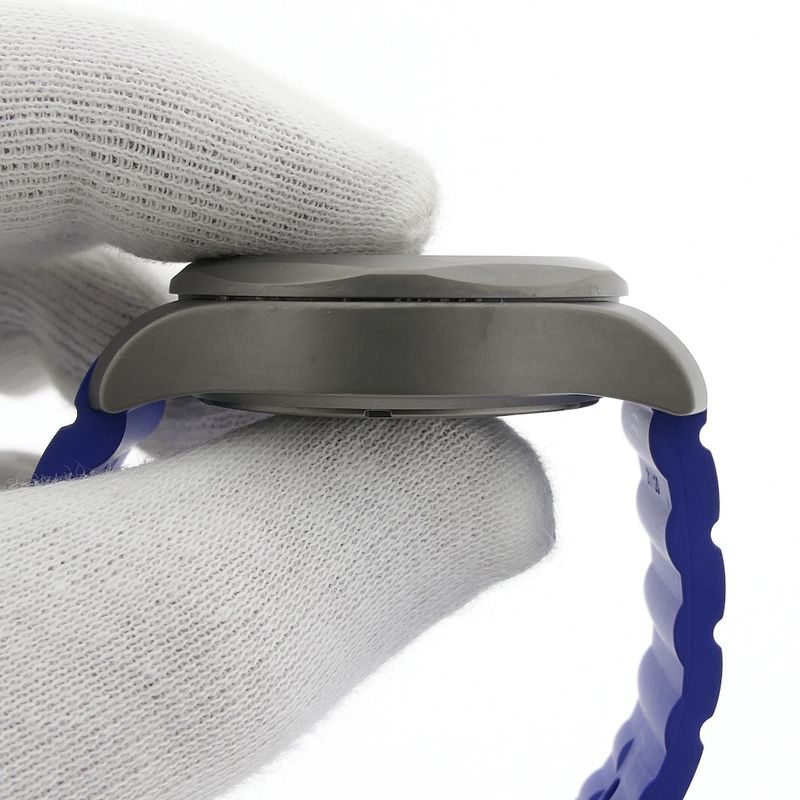 Image 7 of Victorinox Swiss Army Professional Diver; Men's watch