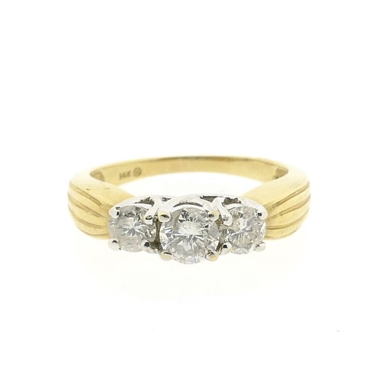 Image 3 of Gold (engagement) ring with diamond 0.88 ct.