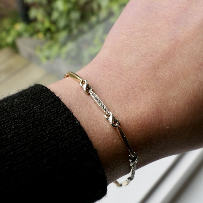 Image 8 of 18K Gold fantasy link bracelet | 19 cm