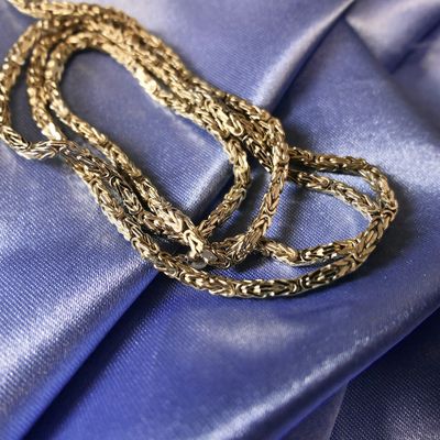 Image 2 of Gold square king link necklace | 64 cm