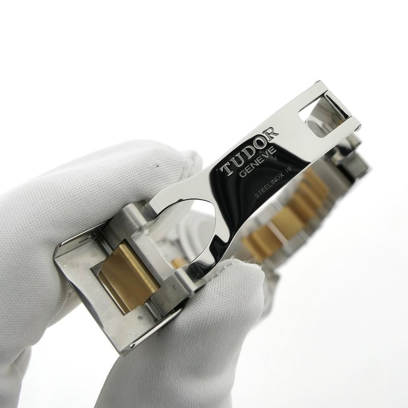 Image 12 of Tudor Black Bay 41mm Heritage 79733N; Gold/steel men's watch