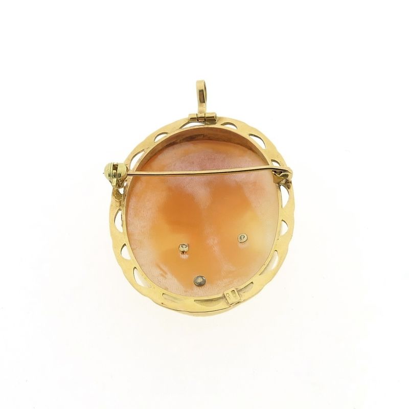 Image 4 of Gold brooch/pendant with cameo and diamond
