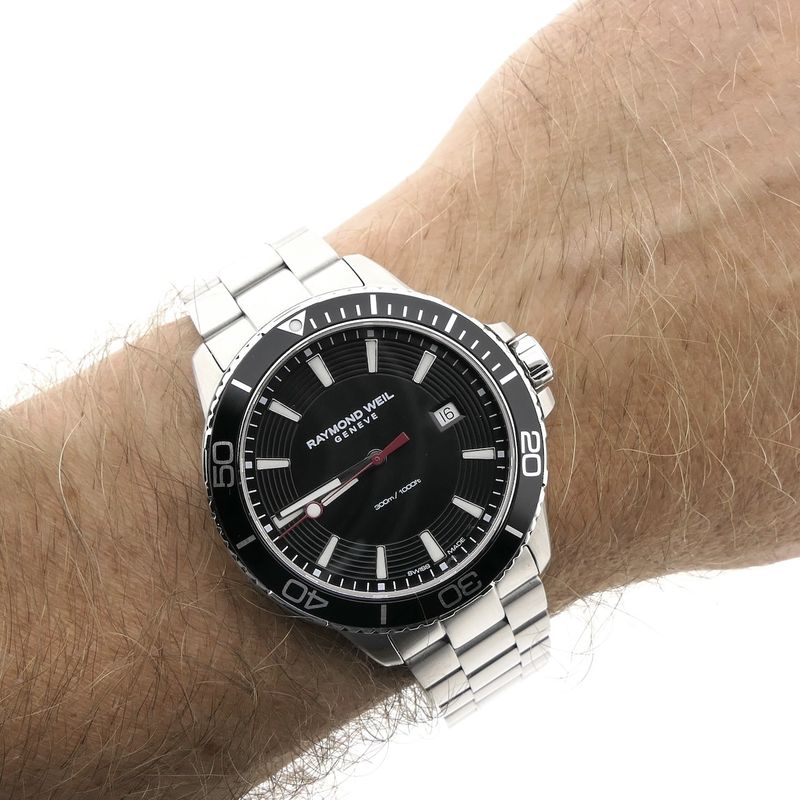 Image 11 of Raymond Weil Tango 8260-ST1-20001; Men's watch