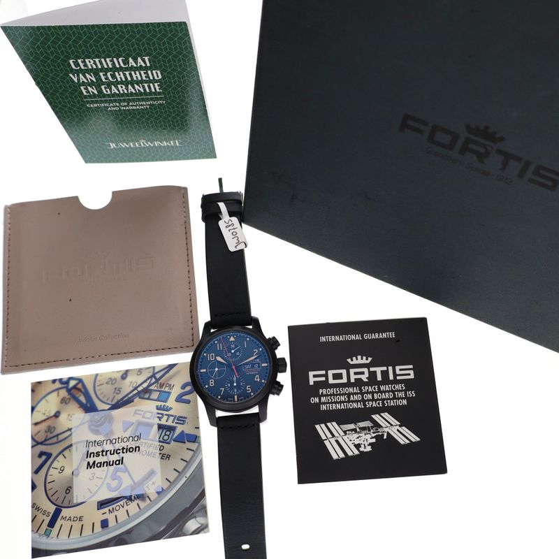 Image 2 of Fortis B-42 'Black Edition' Chronograph 656.18.141; Automatic Men's Watch