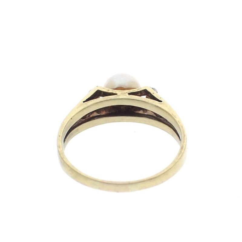 Image 5 of Gold ring with diamond 0.05 ct.