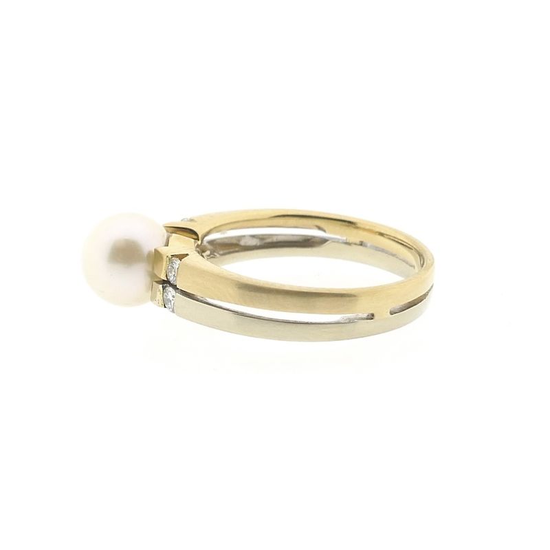 Image 7 of Two-tone gold ring with pearl and diamonds; 0.06 ct.