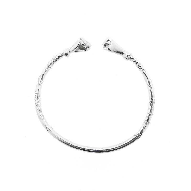 Image 3 of Silver clamp bracelet from Trinidad | Ø 69 mm