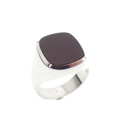 Image 1 of Signet ring set with carnelian