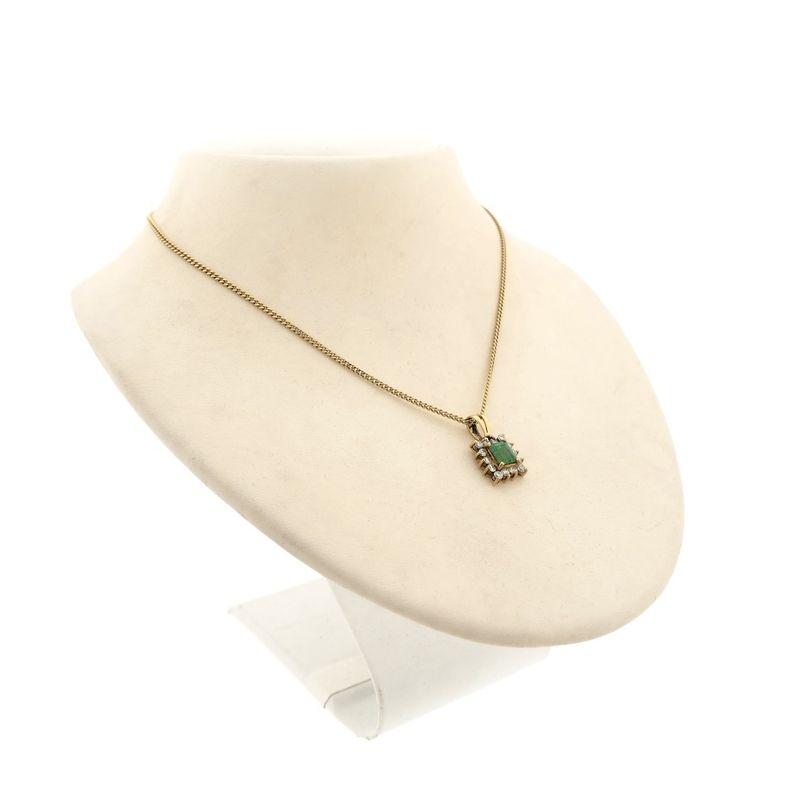 Image 9 of 18K Gold Pendant with Emerald and Diamond | 0.49 ct.