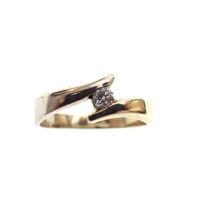Image 2 of Two-tone gold ring with 0.14 ct diamond.