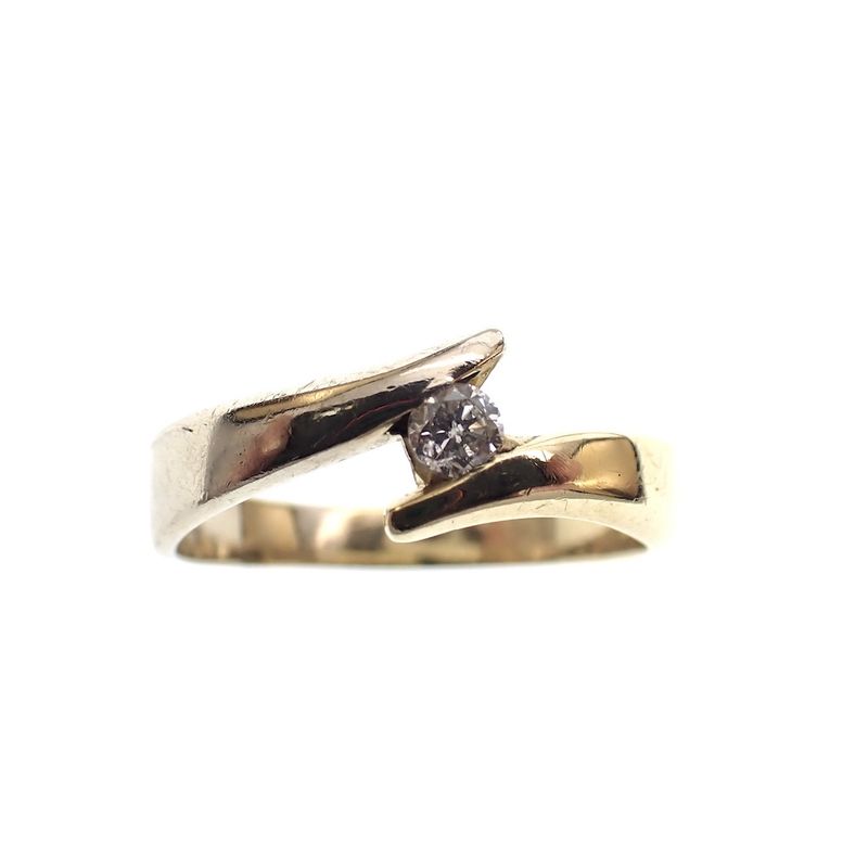 Image 2 of Two-tone gold ring with 0.14 ct diamond.