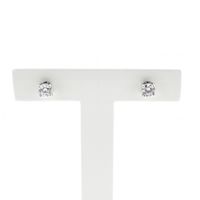 White gold stud earrings with zirconia