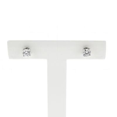 Image 1 of White gold stud earrings with zirconia
