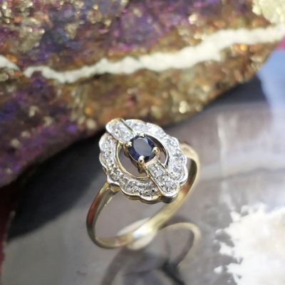 Image 2 of Vintage gold ring with sapphire and diamond 0.14 ct.
