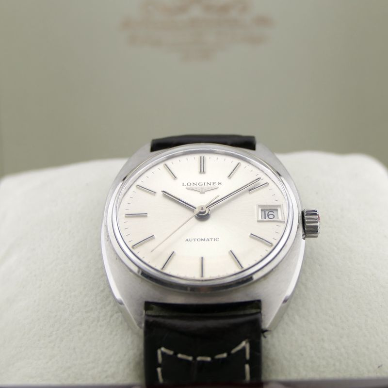 Image 17 of Longines Automatic Cal. L890.1; Vintage automatic watch