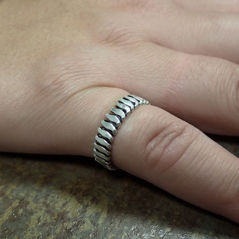 Image 6 of Silver ring with ribbed structure