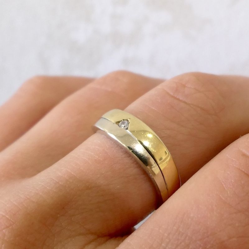 Image 9 of Two-tone gold ring with zirconia