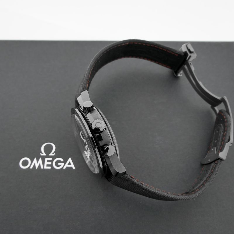 Image 11 of Omega Speedmaster 'Dark Side of the Moon'; Chronograph men's watch