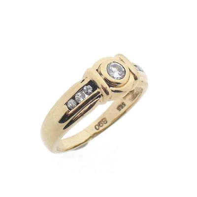 Image 1 of Gold ring with zirconia stones