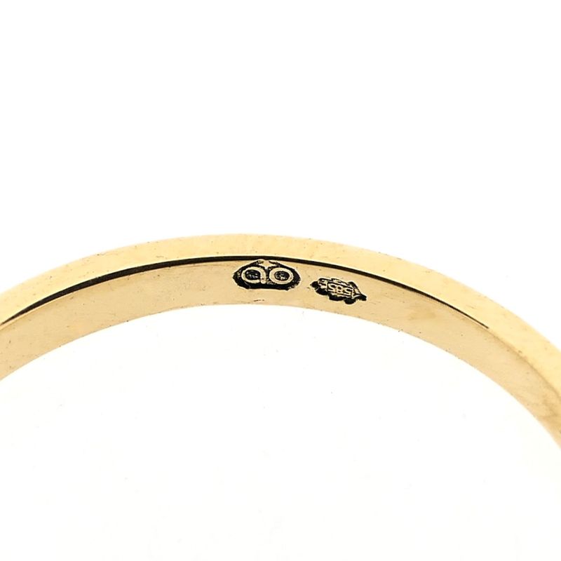 Image 7 of Gold ring with zirconia