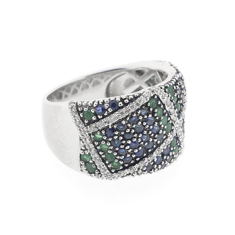 Image 7 of White gold ring with sapphire, emerald and diamonds; Approx. 0.28 ct.