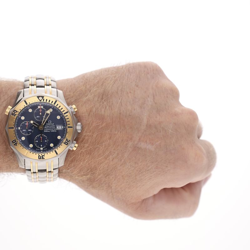 Image 15 of Omega Seamaster Chronograph 300m 2297.80.00; Yellow gold/titanium men's watch