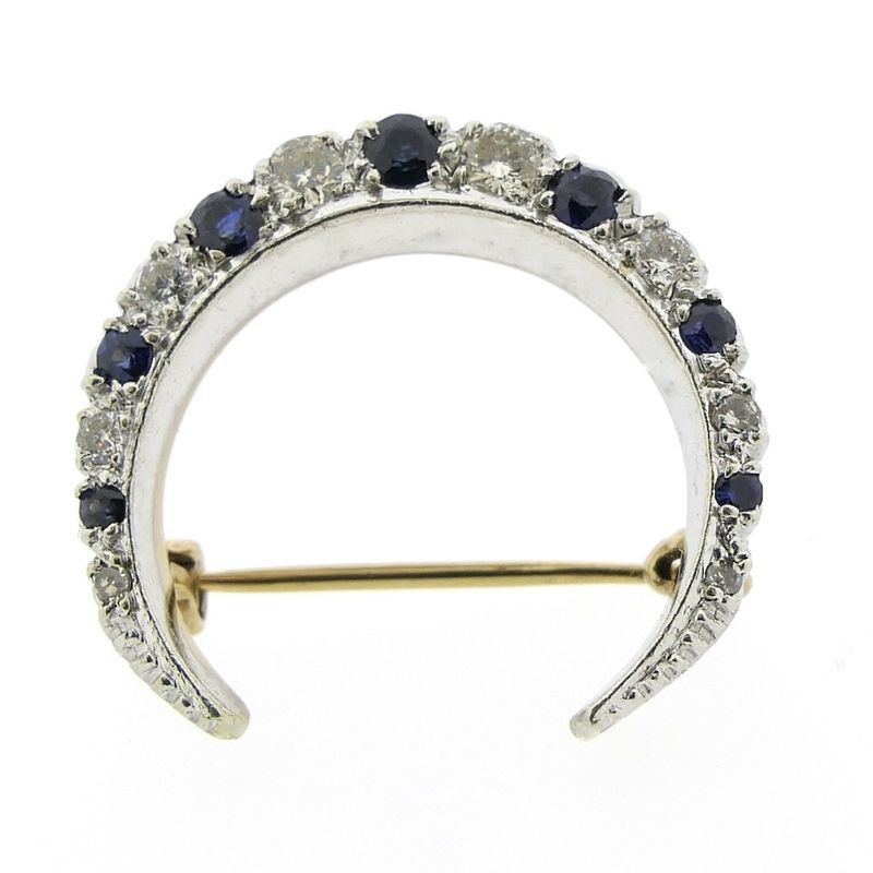 Image 4 of 9 carat brooch with sapphire and diamond; 0.34 ct.
