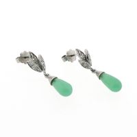 Vintage white gold stud earrings with jade and diamond 0.12 ct.
