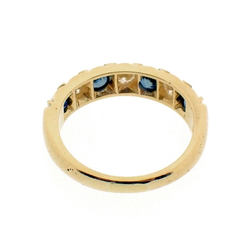 Image 9 of 18-karat gold ring with diamond and sapphire | approx. 0.51 ct.