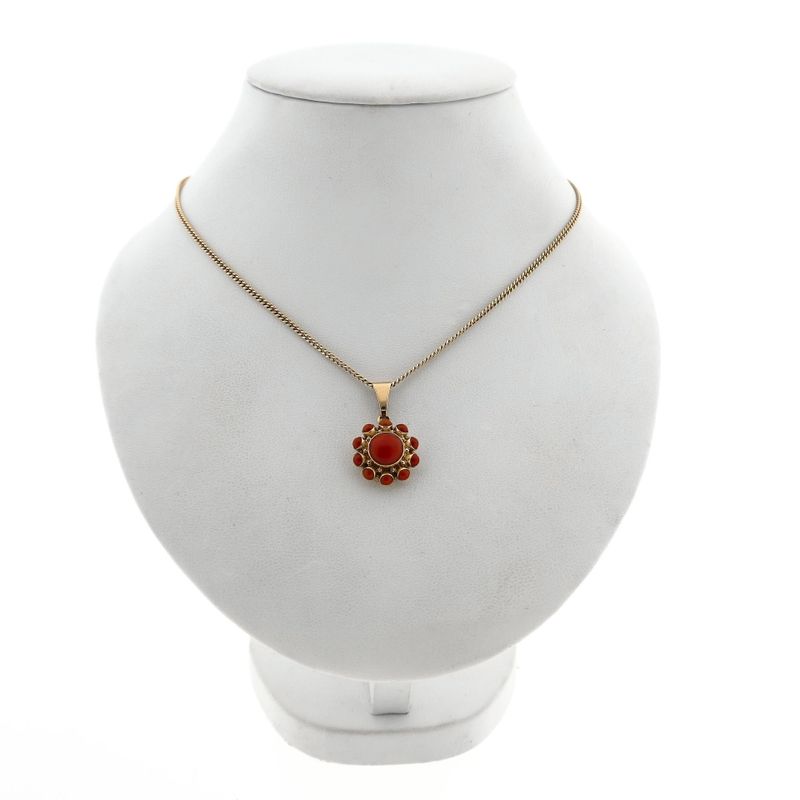 Afbeelding 3 van Gouden hanger met bloedkoraal