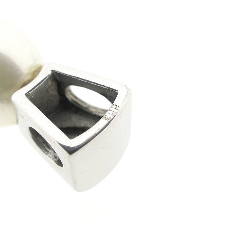 Image 4 of White gold pendant with pearl and diamond; 0.02 ct.