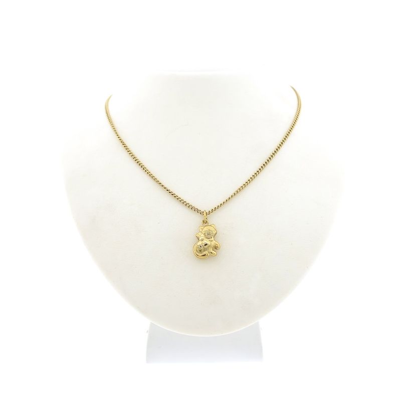 Image 4 of Gold pendant of a cat