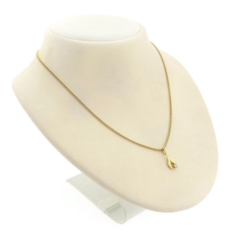 Image 10 of Gold minimalist pendant with zirconia