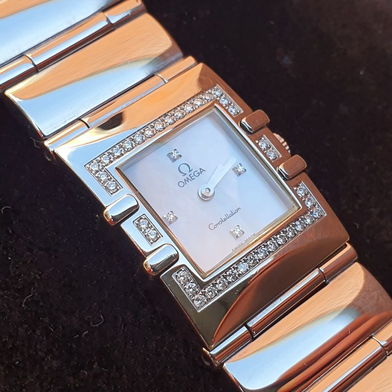 Image 11 of Omega Constellation Quadra; Women's watch with diamonds