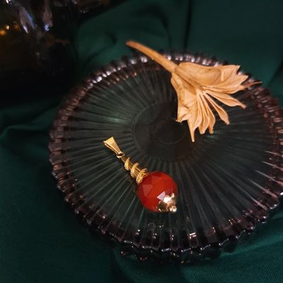 Image 2 of Vintage gold ball pendant with carnelian