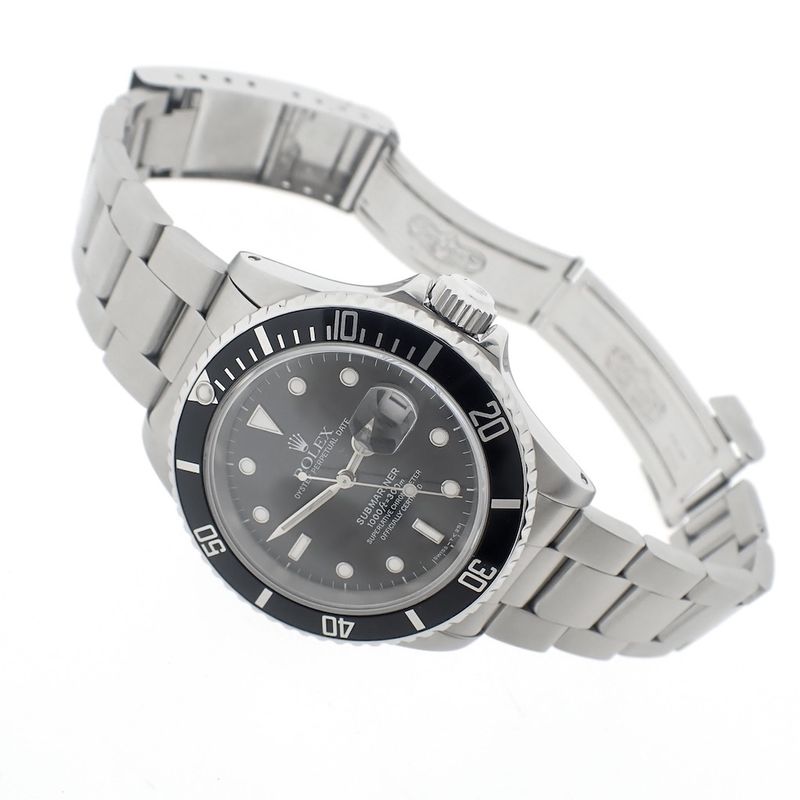 Image 13 of Rolex Submariner 16610; Men's diving watch