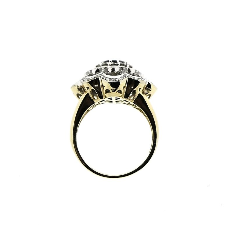 Image 4 of Gold entourage ring with sapphire and diamonds; approx. 0.51 ct.