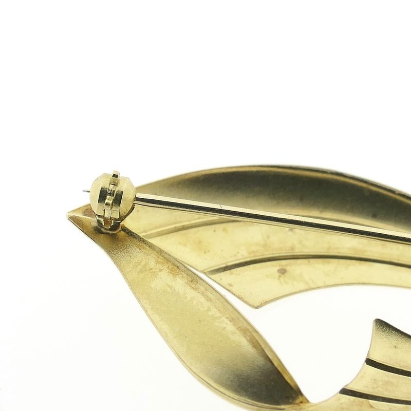 Image 7 of 9 crt. Vintage fantasy brooch