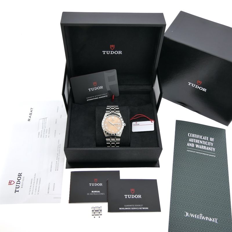 Image 4 of Tudor Royal Date 38mm 28500; Automatic men's watch